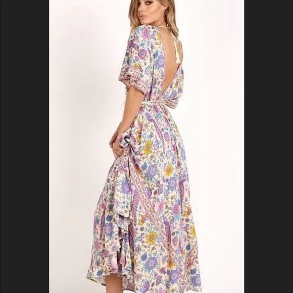 Spell UT lovebird half moon gown S - Picture 3 of 3